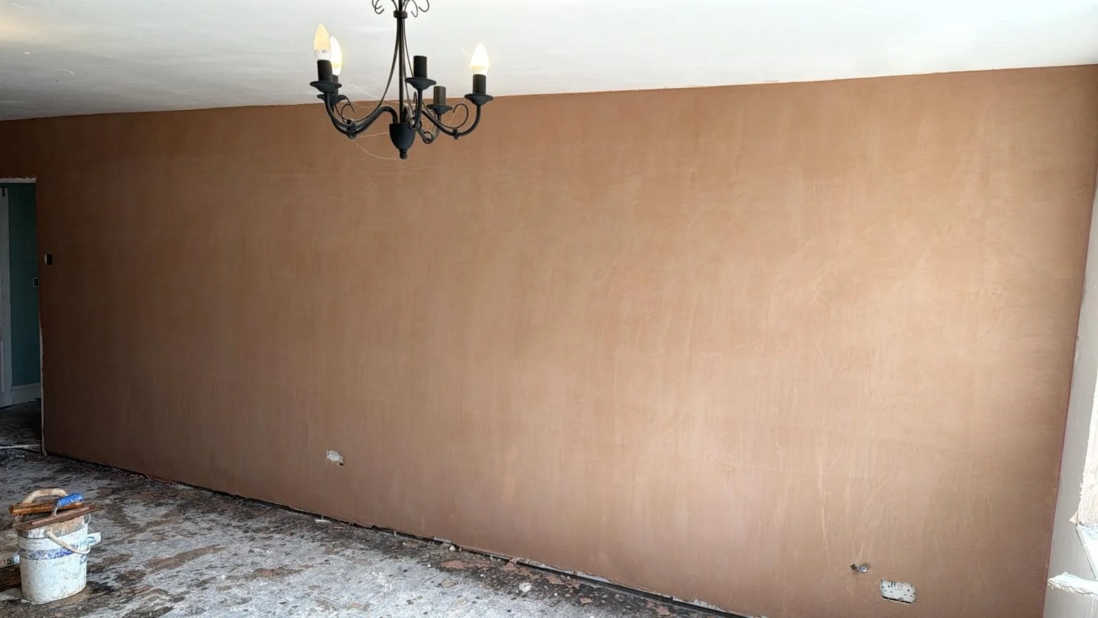 Painting decorating and plastering